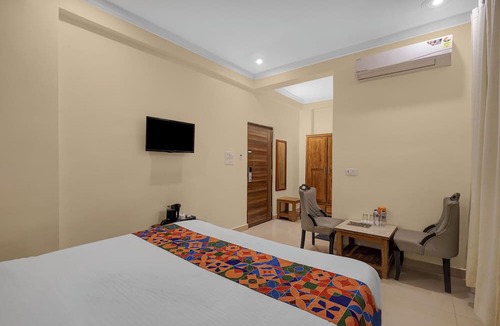 Varanasi Hotel | FabHotel Marine - infront of Trade Facility centre