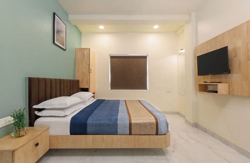 Periamet Hotel | Greens Estate