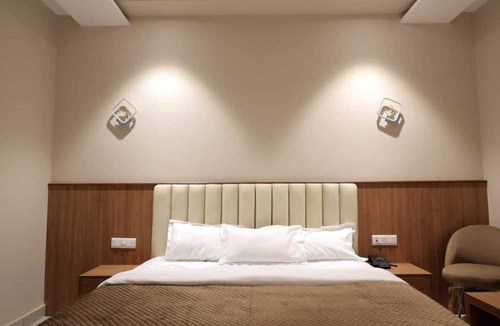 Moradabad Hotel | Pari Ac Restaurant & Hotel