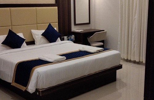 Rameshwaram Hotel | EPR Residency