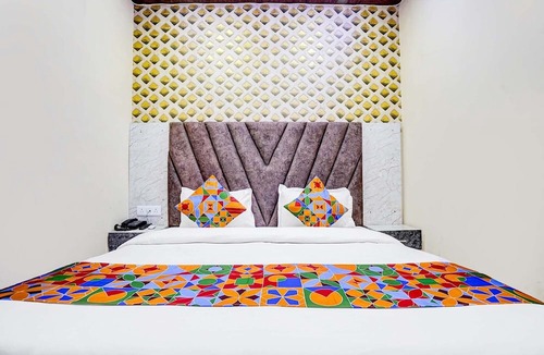 Kanpur Hotel | Fabhotel Ratraksh