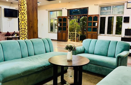 Varanasi Hotel | Sahani Hotel