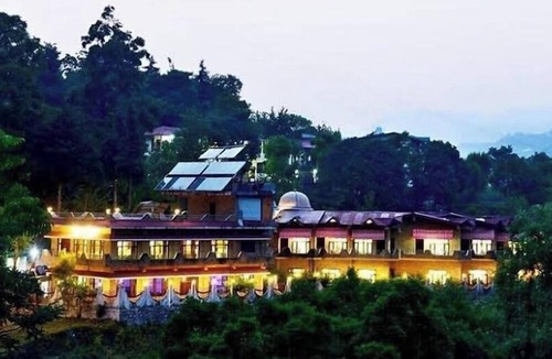 Naukuchiyatal Hotel | Hotel Vaapi Comfort inn