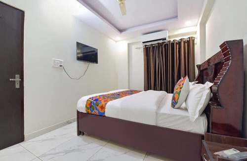 Bani Park Hotel | Fabhotel Bungalow 14