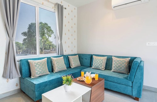 Jaipur Villa | ELIVAAS Jamun Farm 2 BHK Villa with Pool