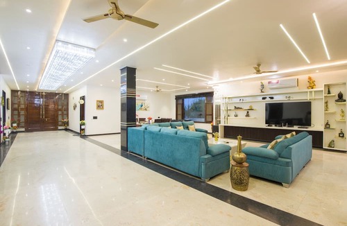 Faridabad Villa | ELIVAAS Ivory Estate Pet-friendly Farm