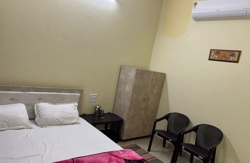Misrikh Hotel | Hotel in Naimisharanya