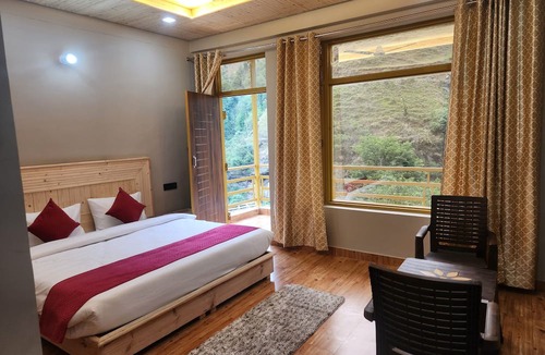 Chakrata Hotel | NEERANGANA RETREAT