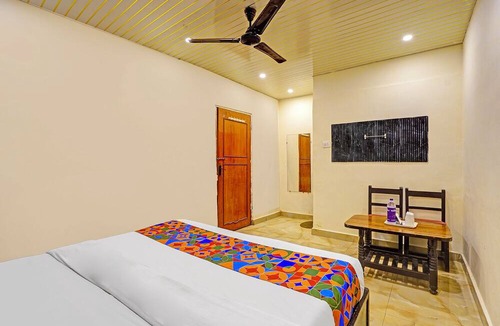 Vasundhara Hotel | Fabhotel Angel Pink Residency