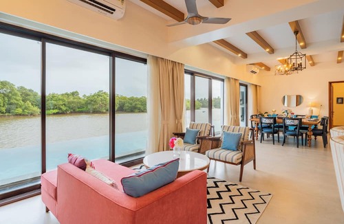 Pilerne Industrial Estates Villa | ELIVAAS VILLA FLEUVE