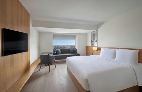 Tonk Road Hotel | Fairfield By Marriott Jaipur Tonk Road