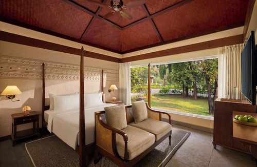 Alwaye Hotel | Hyatt Regency Kochi Malayattoor