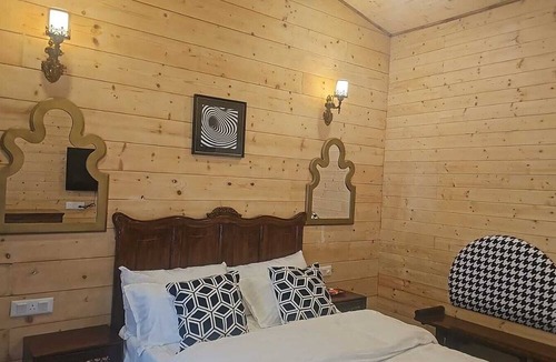 Badrinath Hotel | Badri Resort Mana, Badrinath