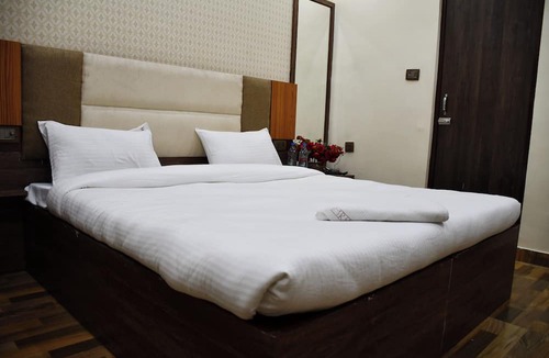Bareilly Hotel | Hotel Sindhu