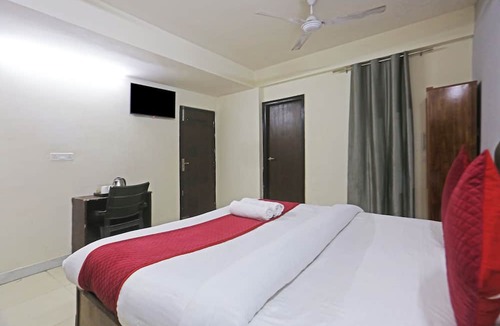Govindpuri Hotel | Hotel Raj Palace