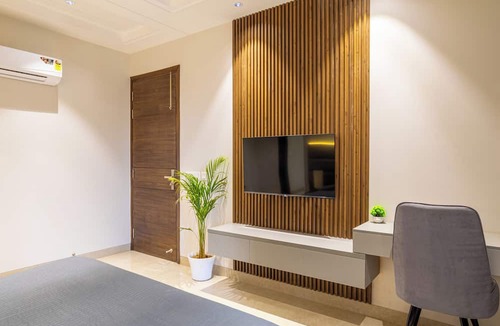 Ghata Hotel | Housr Sector 56 Gurgaon Sushant Lok 2