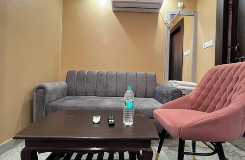 Phulpur Hotel | Hotel Anu