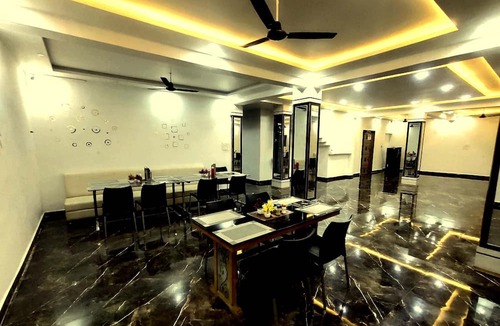Jabalpur Hotel | SHREE SIDDHI VINAYAK HOTEL & RESTAURANT