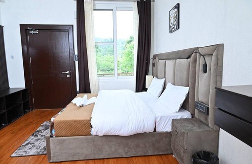 Naukuchiyatal Hotel | The Blossom Glee