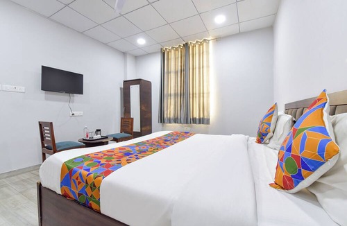 Lalkothi Hotel | Fabhotel Connect