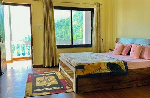 Sirala Bed & Breakfast | Kailasham Homestay