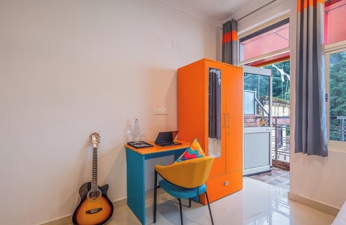 McLeod Ganj Hostel | goSTOPS Mcleodganj, Mall Road