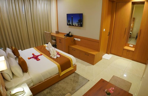 Bareilly Hotel | Hotel Cheer Royale