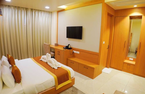 Bareilly Hotel | Hotel Cheer Royale