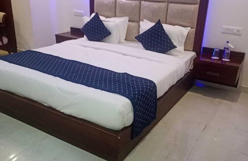Najibabad Hotel | Pearl Residency