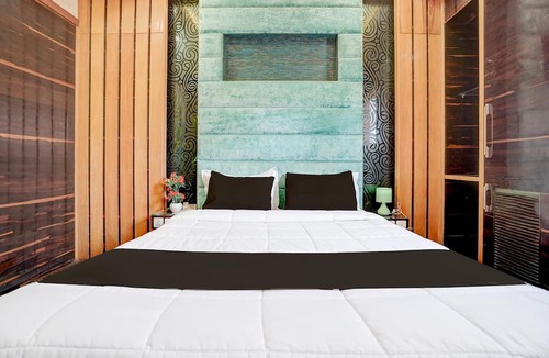 Kanpur House | Modern Comfort Stays at Swarop Nagar Kanpur
