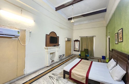 Ballabgarh Hotel | Raja Nahar Singh Palace