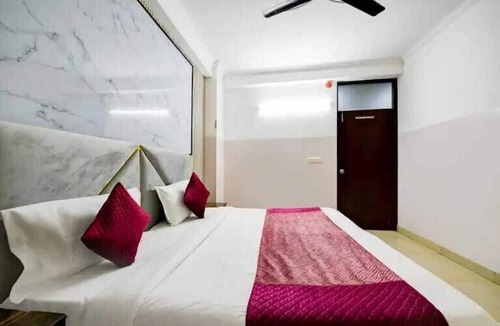 Mahipalpur Hotel | Airport Hotel Galaxy