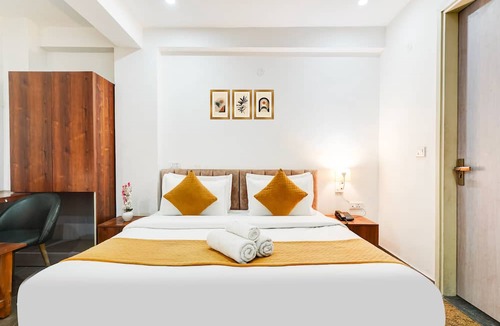 Mahipalpur Extension Bed & Breakfast | Breezy Height