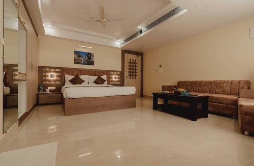 Jabalpur Hotel | BIGWIG HOTEL