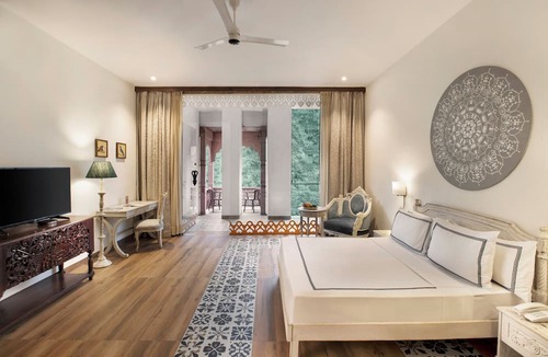 Amkholi Resort | Raga on the Ganges