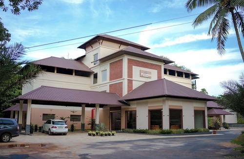 Melattoor Hotel | Valluvanad Residency