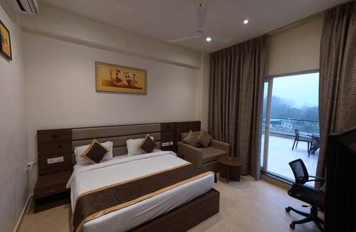 Kanpur Hotel | Neelam Orchid