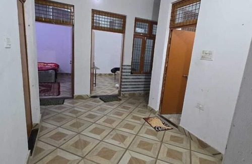 Jhusi Bed & Breakfast | Kumbh Stays