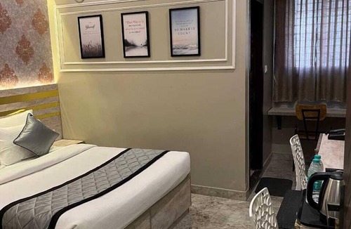 Kalyan Nagar Hotel | LG Signature Suites Kalyan Nagar