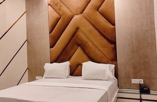 Aligarh Hotel | Shraddha Hotel