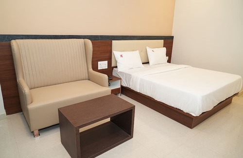 Gandhi Nagar Hotel | HOTEL KALYAN SUITES
