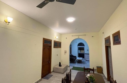 Civil Lines House | Mishra's Bungalow