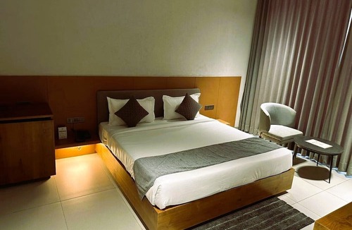 Gulha Hotel | COURT REGALIA UNIT OF S & G FESTIVITIES