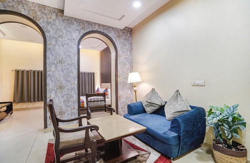 Dariyaganj Hotel | Fabhotel Rivlet Premium