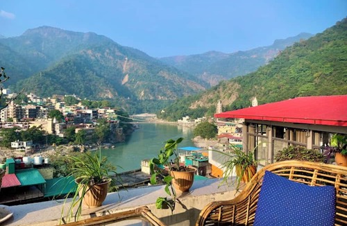 Bagori Hostel | Skyard Hostel & Homestay (Harsil Valley)