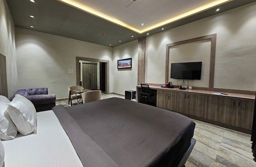 Ambikapur Hotel | Sargawa The Palace Resort