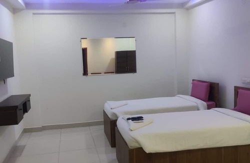 Hyderabad Hotel | 5 STAR GRAND PREMIUM