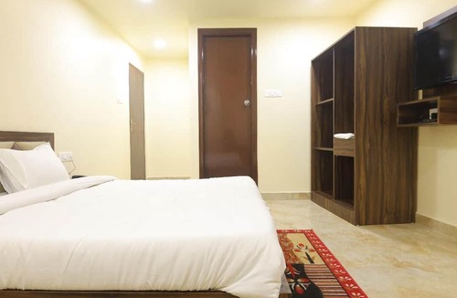 Kanpur Hotel | Hotel Vibha Raj Grand