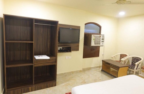 Kanpur Hotel | Hotel Vibha Raj Grand