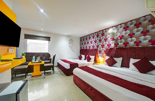 Mahipalpur Extension Hotel | Hotel Kelvish by Foxi Group